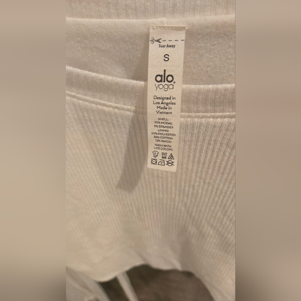 ALO YOGA Ribbed Manifest Long Sleeve, White Crop Top - Picture 7 of 10
